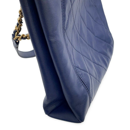 Chanel Chain Tote Quilted Shopping Small CC Logo — view 7
