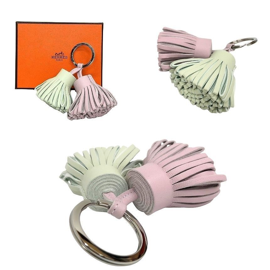 Hermes Carmen Unodos Key Holder Key Ring Fringe Charm Leather Mauve Pere Vert — view 2