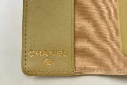 Chanel Key Case 6 CC Mark Caviar Leather Beige Gold Key Holder — view 6