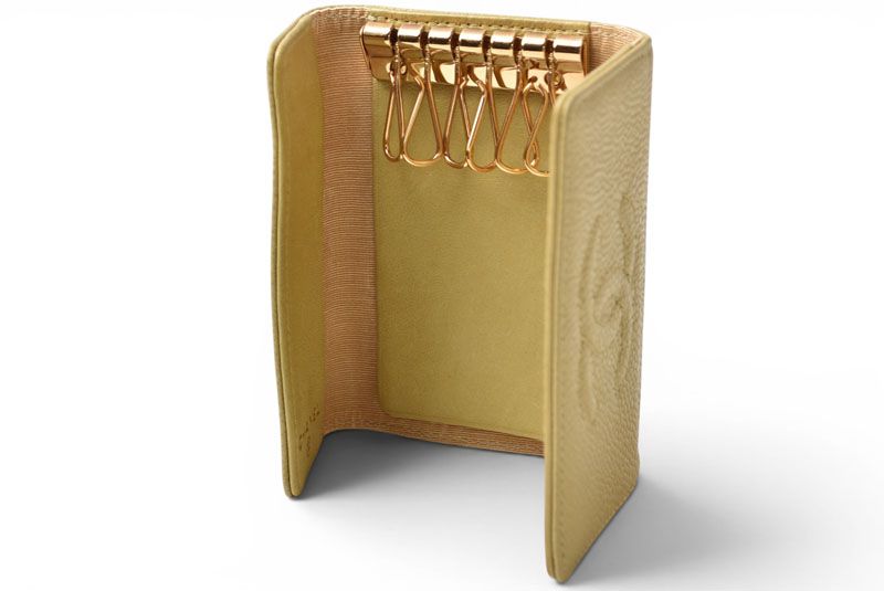 Chanel Key Case 6 CC Mark Caviar Leather Beige Gold Key Holder — view 7