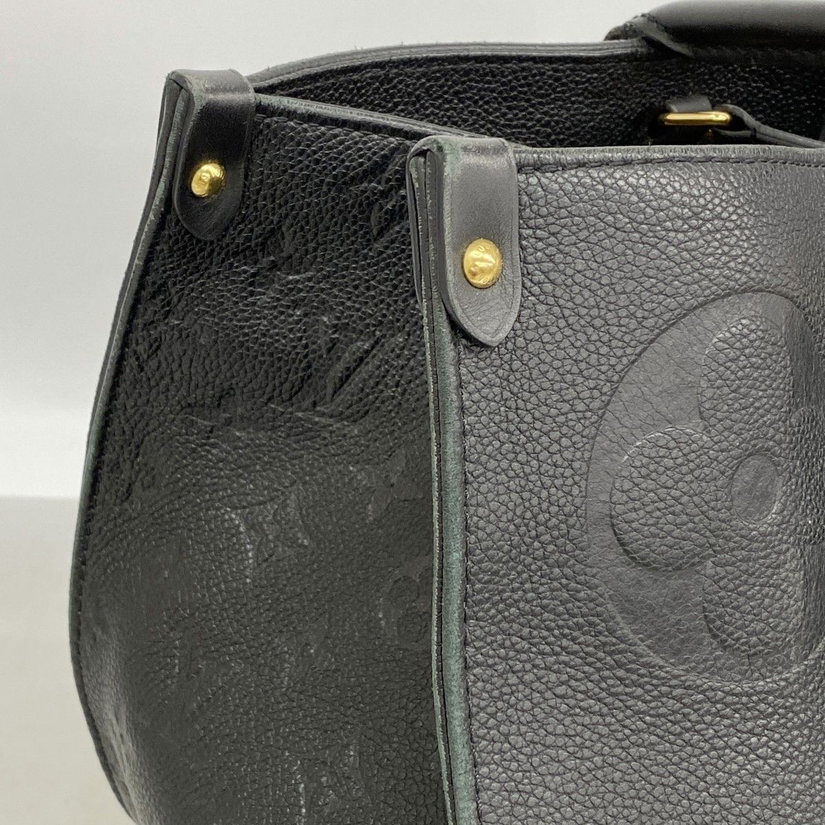 Louis Vuitton Tote Monogram Empreinte On The Go GM Noir 2-Way — view 7
