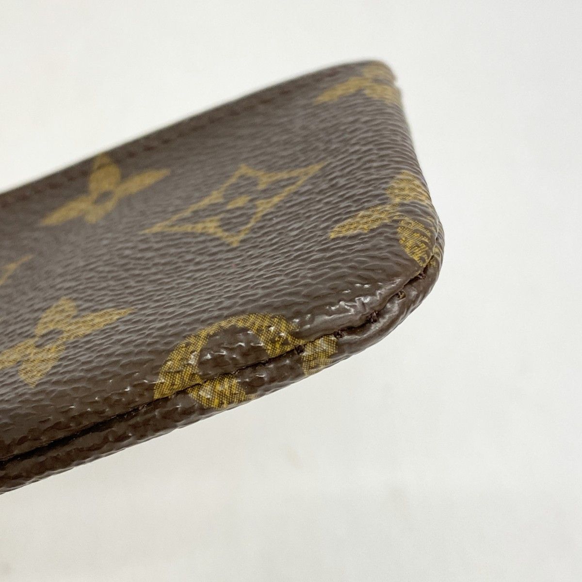 Louis Vuitton Coin Case Monogram Pochette Cles Brown — view 6