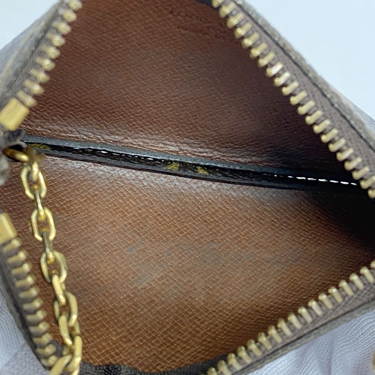 Louis Vuitton Coin Case Monogram Pochette Cles Brown — view 3