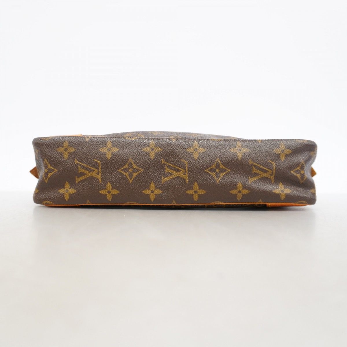 Louis Vuitton Clutch Monogram Brown — view 3