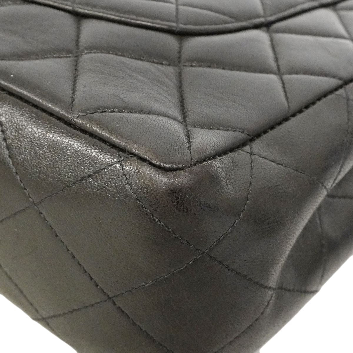 Chanel Shoulder Bag Quilted Lambskin Black Gold — view 7