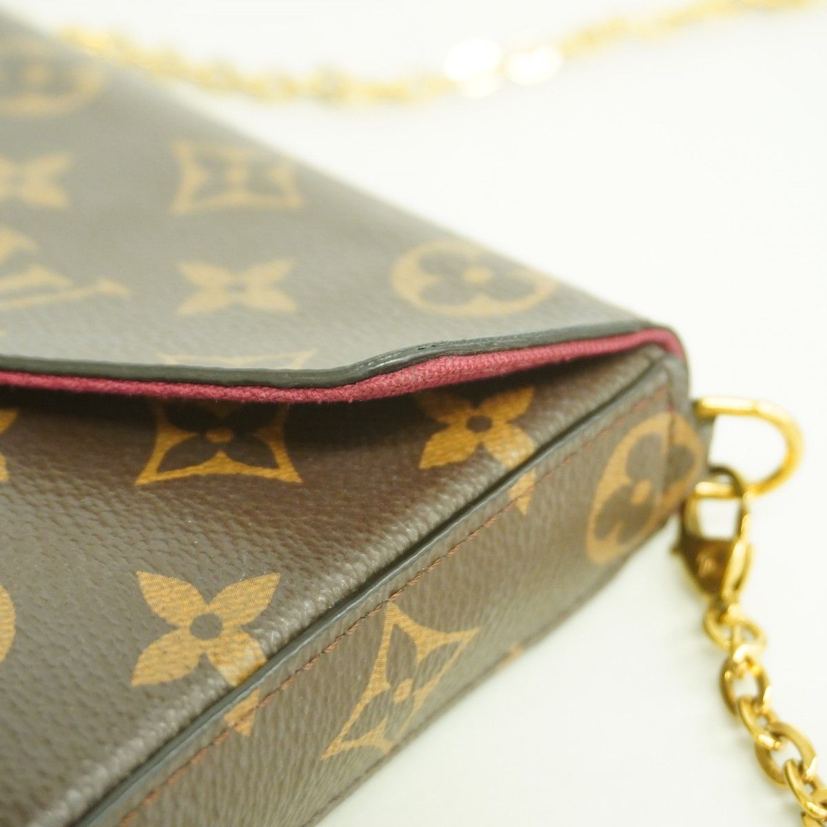 Louis Vuitton Shoulder Wallet Monogram Pochette Fuchsia — view 7