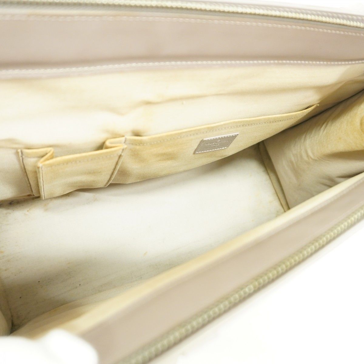 Louis Vuitton Tote Epi GM Cles — view 4