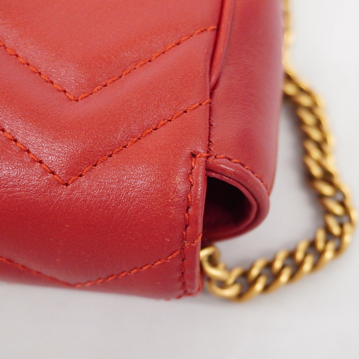 Gucci Shoulder Bag GG Marmont Leather Red Gold — view 7