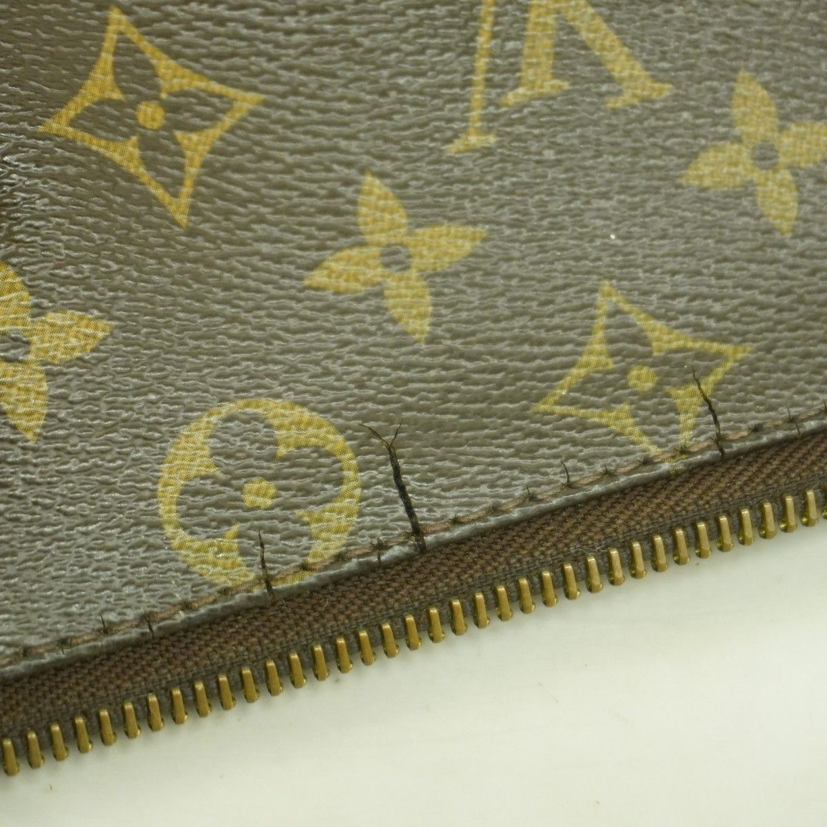 Louis Vuitton Tote Monogram Totally MM Brown — view 7