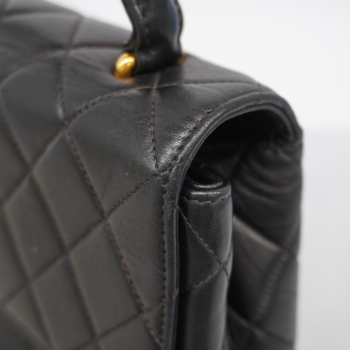 Chanel Handbag Quilted Lambskin Black Gold — view 7