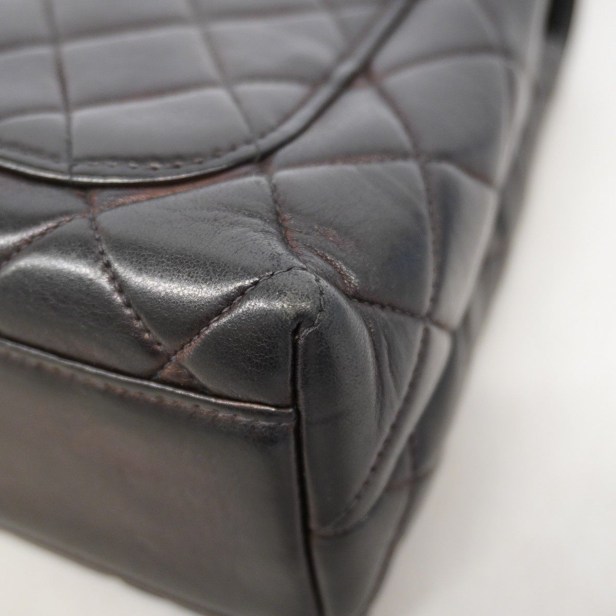 Chanel Handbag Quilted Lambskin Black Gold — view 6