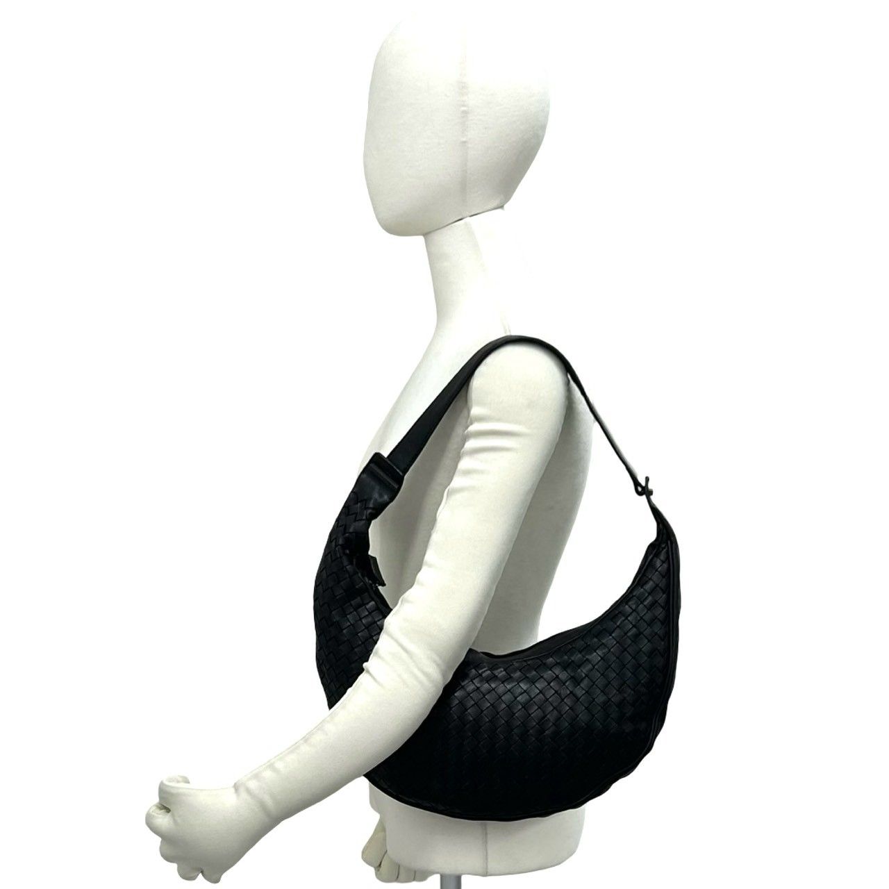 Bottega Veneta Intretchart Leather Shoulder Bag Tote Black — view 2