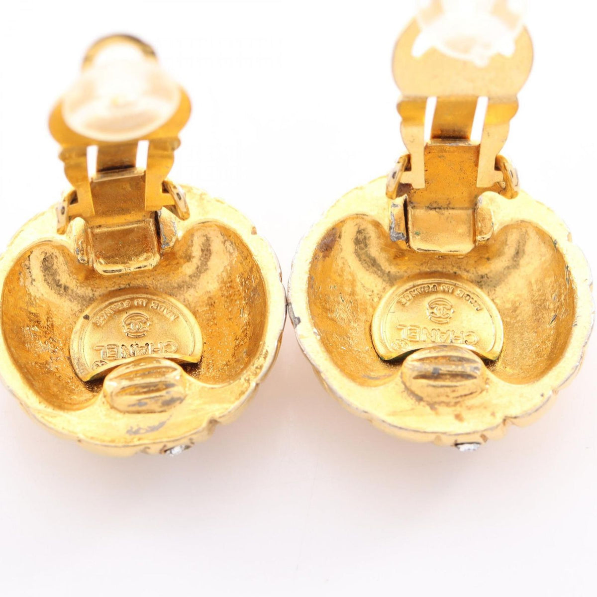 Chanel Earrings Quilted Circle Stone — view 5