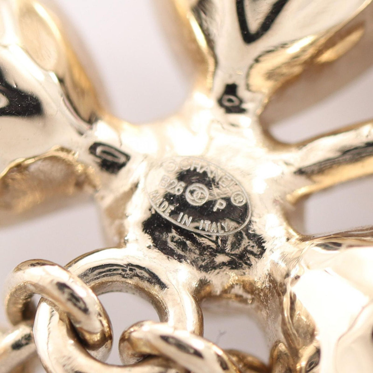 Chanel Earrings CC Logo Flower Drop Gold — view 3