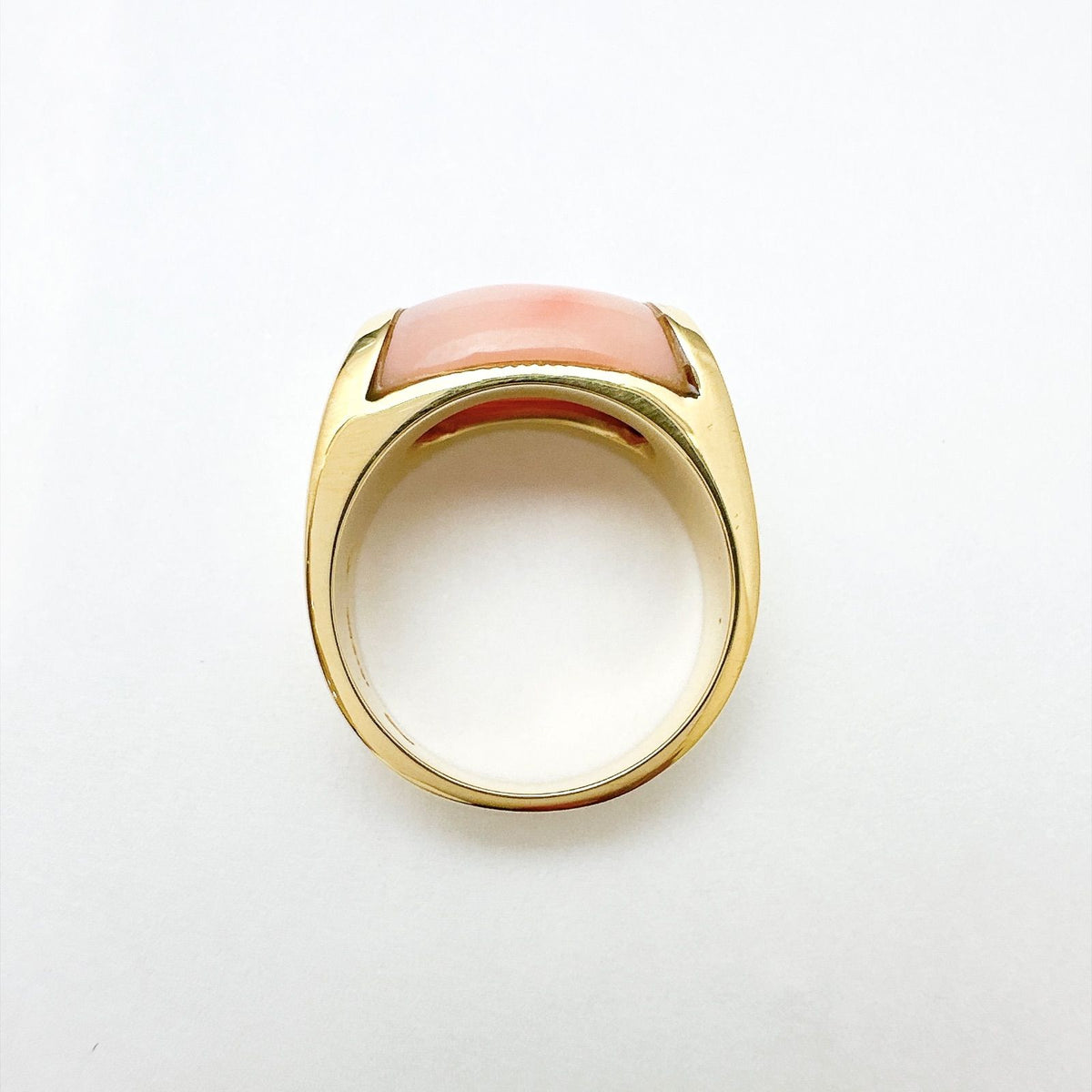 Bvlgari Tronquet Coral Yellow Gold Ring — view 5