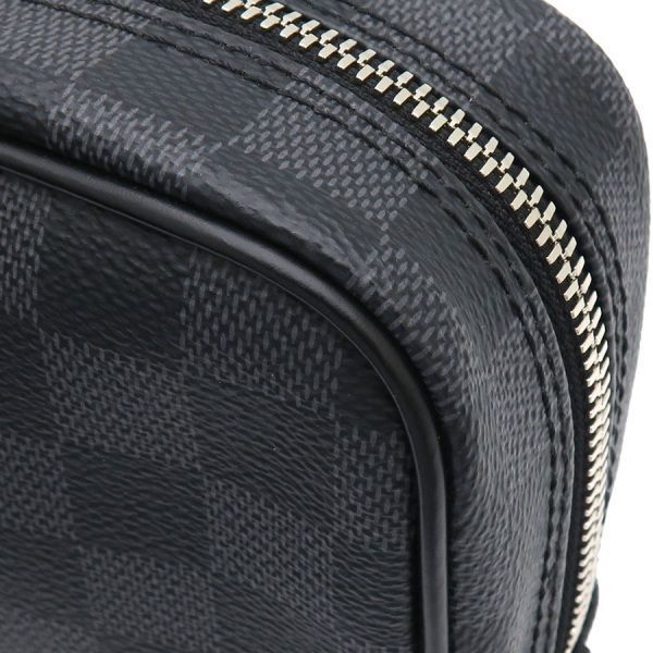 Louis Vuitton Damier Trousse Toilette — view 7