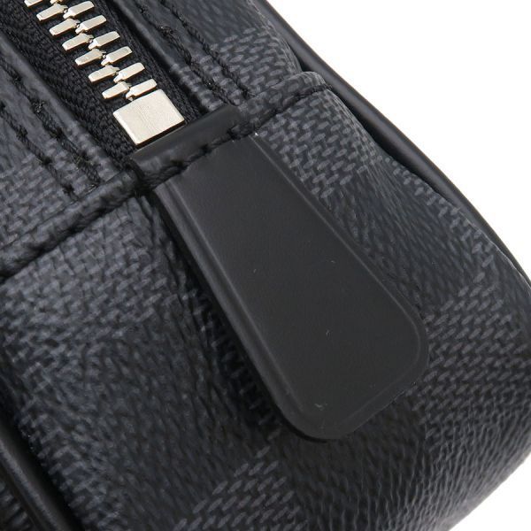 Louis Vuitton Damier Trousse Toilette — view 5
