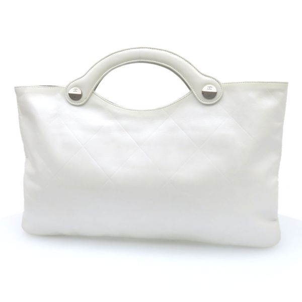 Chanel Quilted Clutch White — view 2