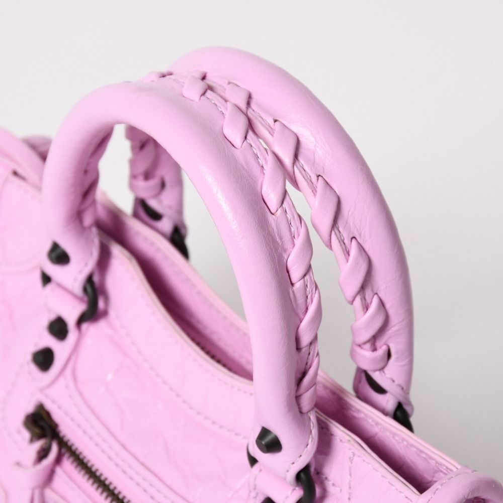 Balenciaga le City Bag Nano le 2-Way Bag Arena Lambskin Pink — view 6