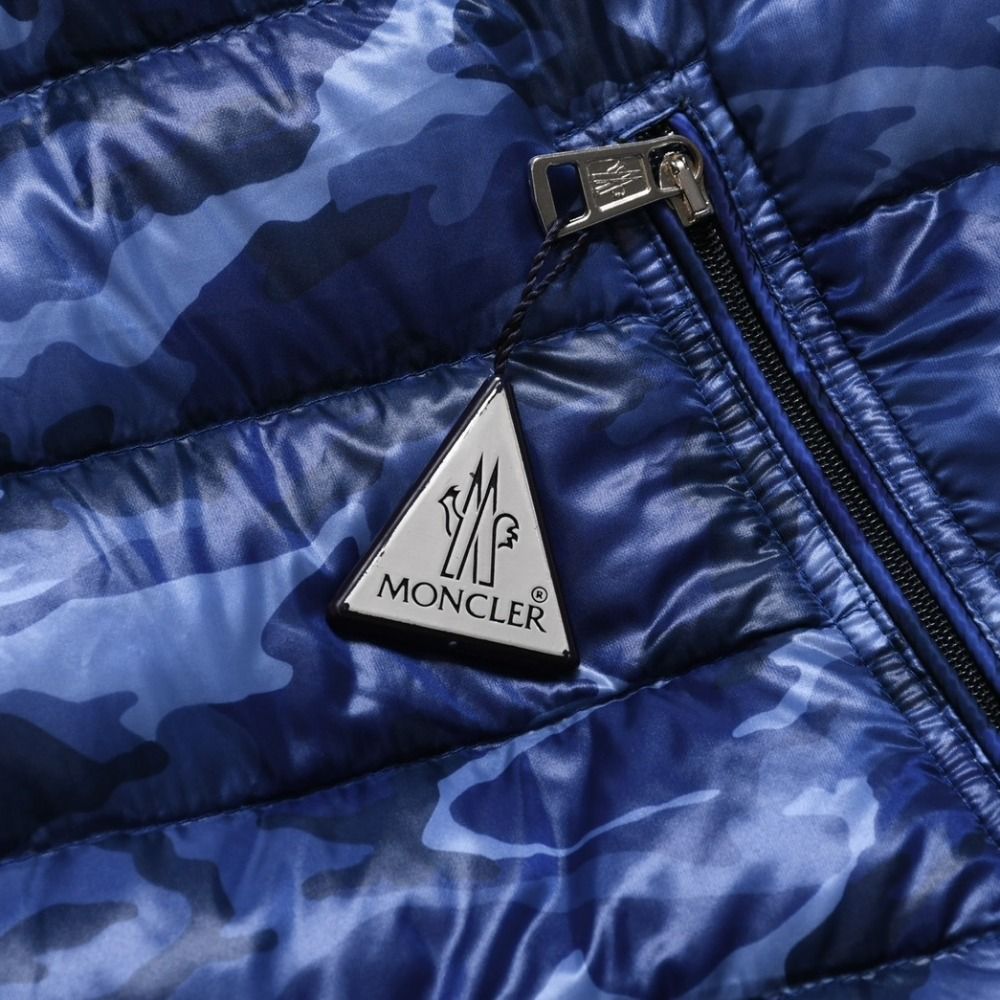 Moncler Patrick Down Vest Blue — view 8