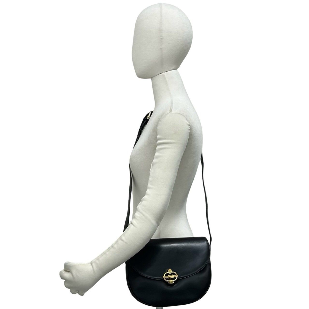 Celine Bagged Vintage Carriage Calf Leather Shoulder Bag Pochette Sakosh Black — view 2