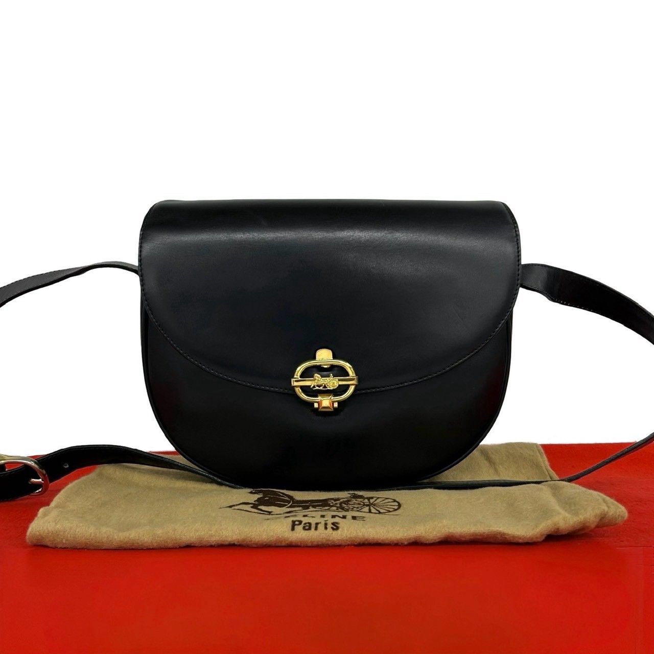 Celine Bagged Vintage Carriage Calf Leather Shoulder Bag Pochette Sakosh Black