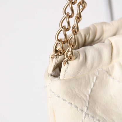Chanel Shoulder Bag Chain Floral White Red Green Gold Lambskin — view 4
