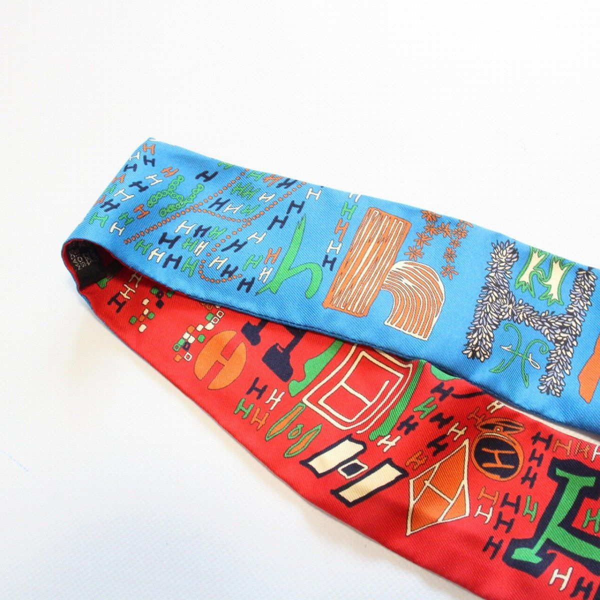 Hermes Twilight Thousand and One Silk 100% Blue Red Quality Scarf — view 3