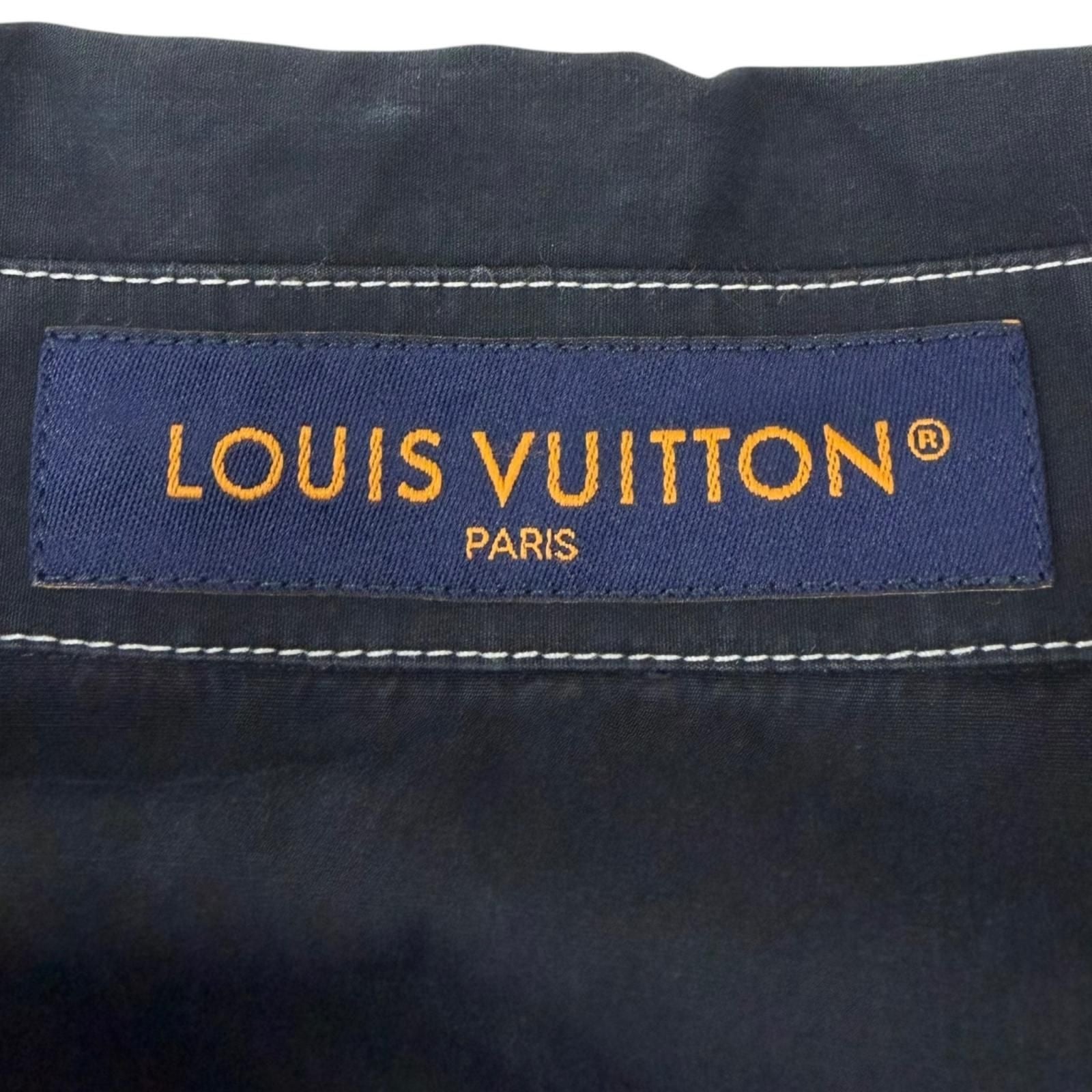 Louis Vuitton Cotton LV Logo Patch Short Sleeve Shirt Black — view 8