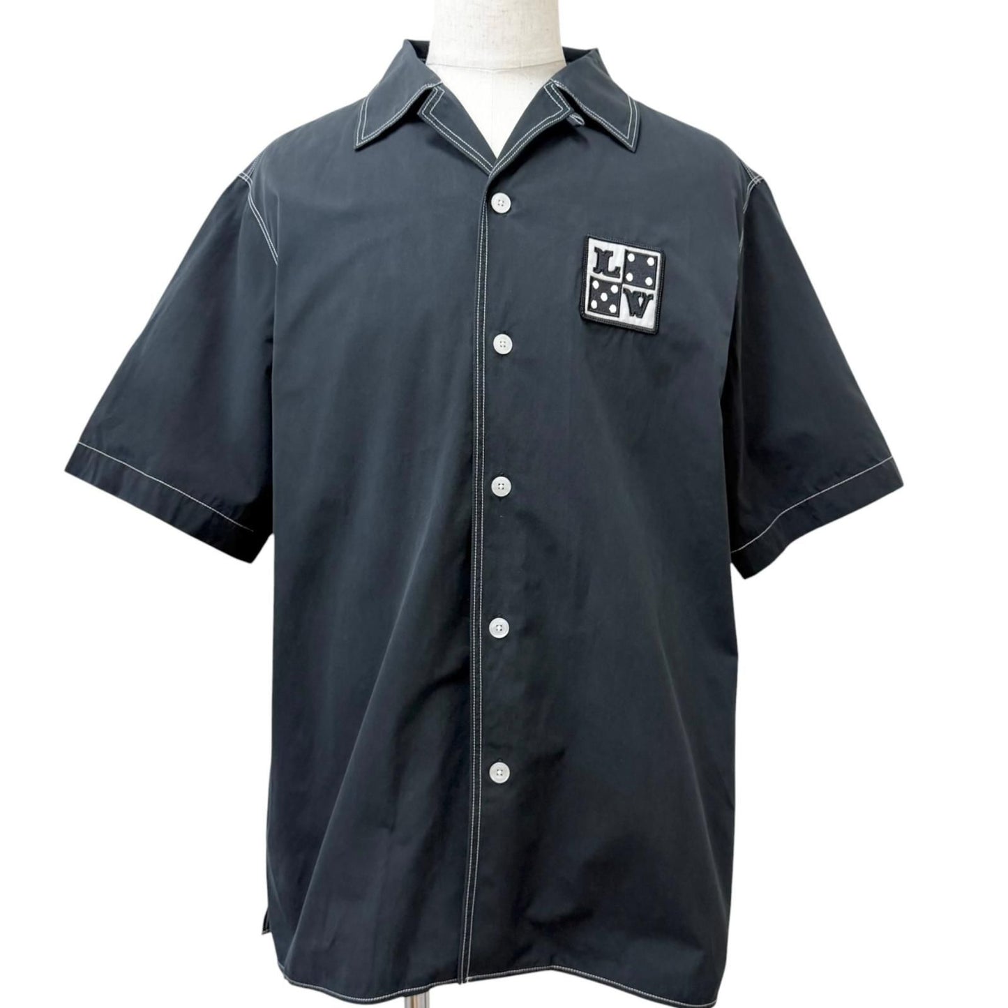 Louis Vuitton Cotton LV Logo Patch Short Sleeve Shirt Black