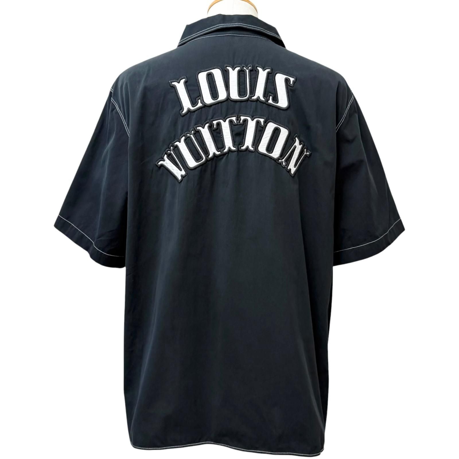 Louis Vuitton Cotton LV Logo Patch Short Sleeve Shirt Black — view 4