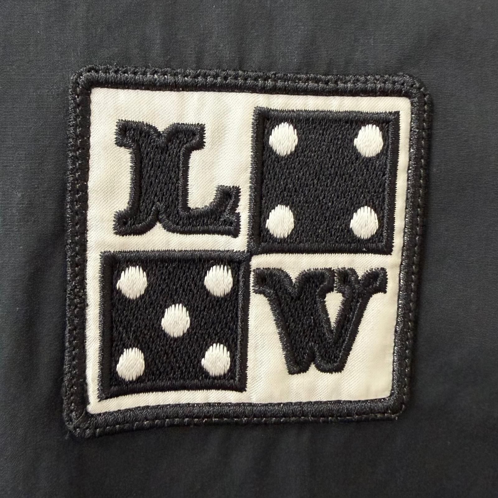 Louis Vuitton Cotton LV Logo Patch Short Sleeve Shirt Black — view 7