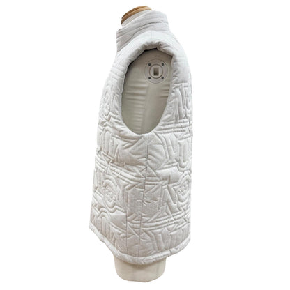 Louis Vuitton Quilted Snow Zip Up Down Vest White 46 — view 3