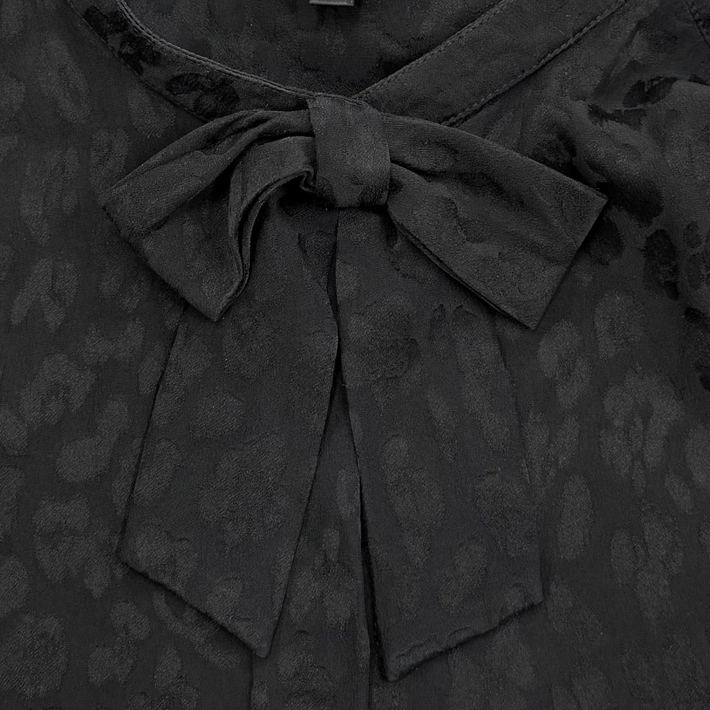 Chanel Silk 100% CC Logo Pattern with Button Long Sleeve Shirt Blouse Black 40 — view 5