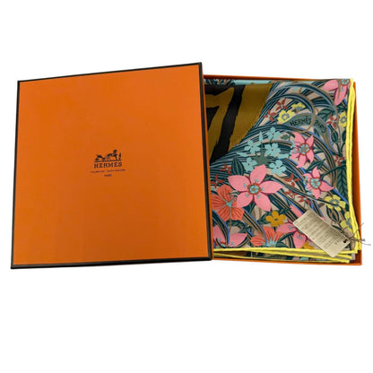Hermes Carre 70 Tiger Silk 100% Beige Sundre Brown Multicolor Scarf — view 2