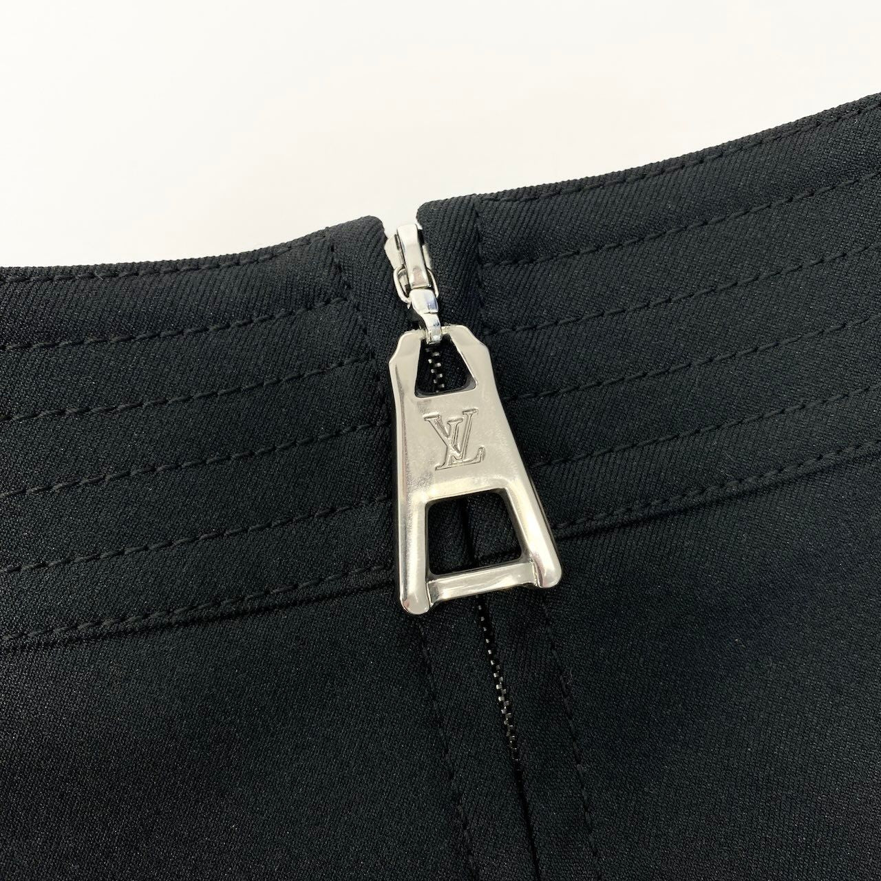 Louis Vuitton Silver Large Zip Black Mini Skirt — view 7