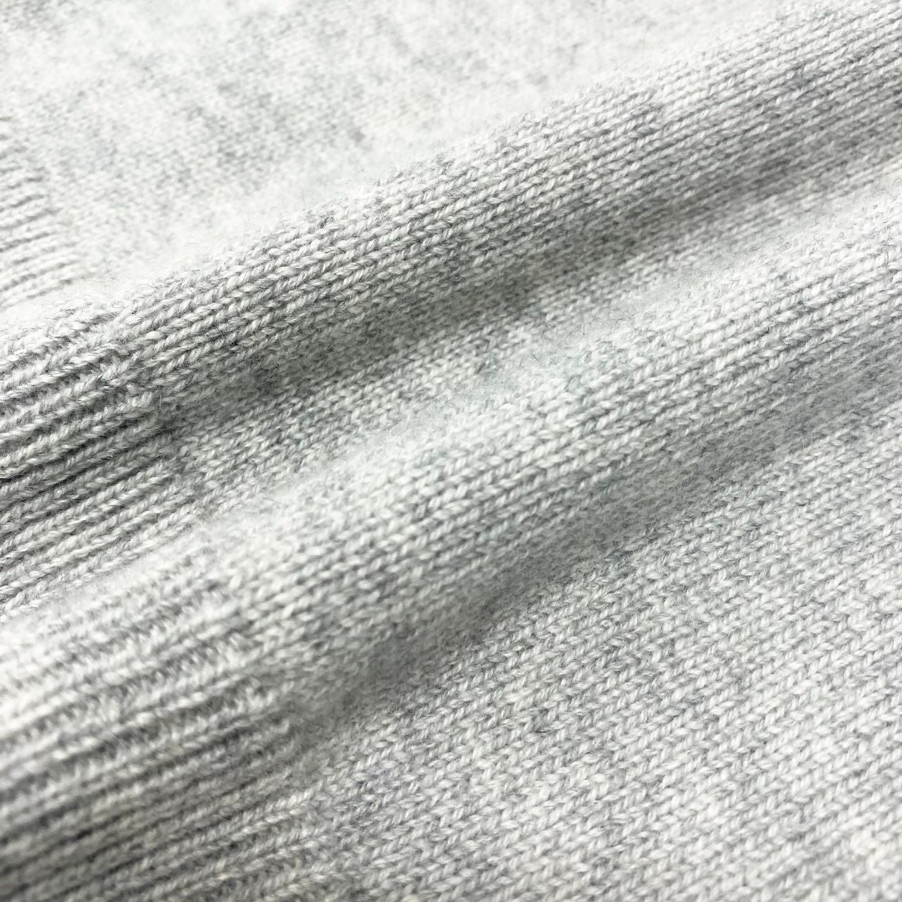 Louis Vuitton 5 Quarter Sleeve Cashmere Knit Sweater Gray — view 7