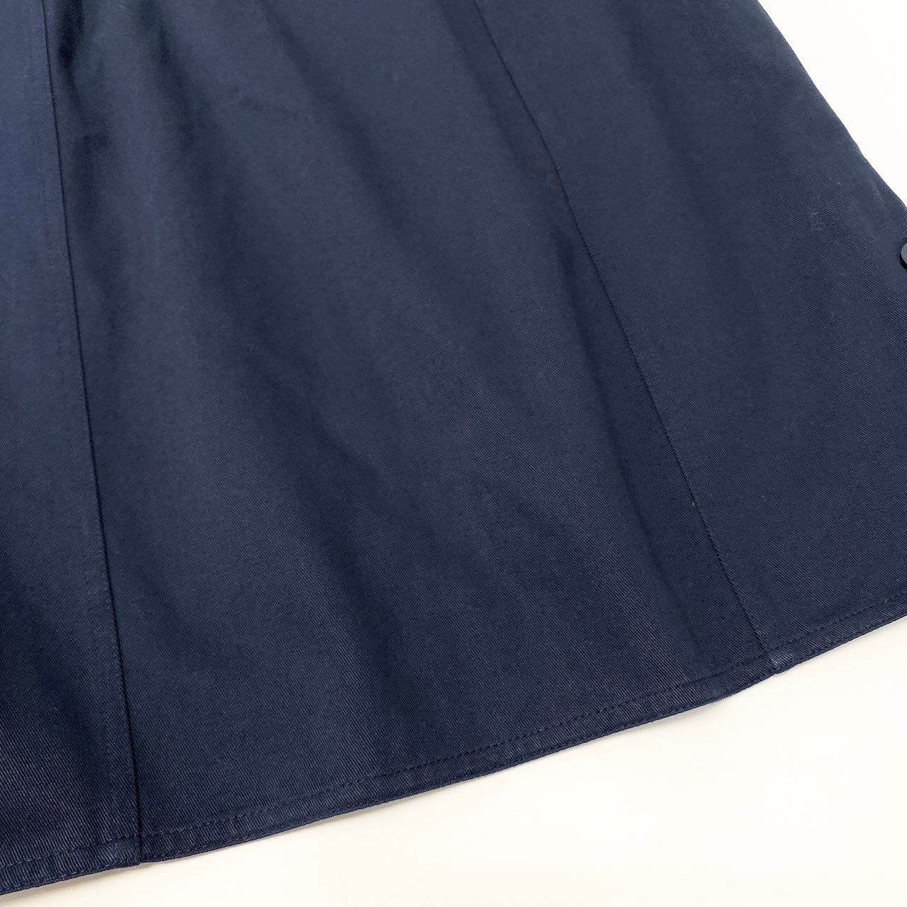 Chanel Knee Length Tight Skirt CC Logo Button Navy Cotton — view 6