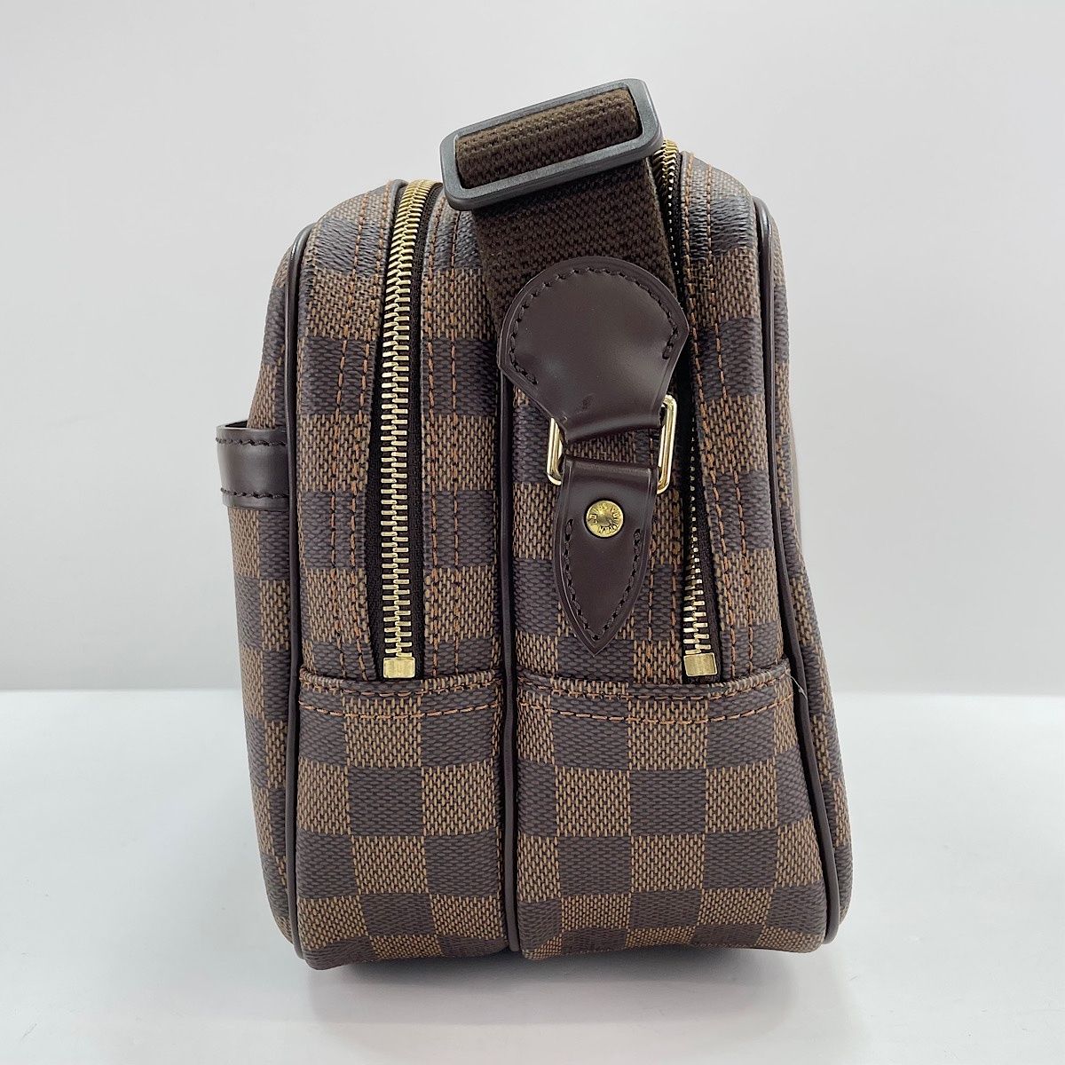 Louis Vuitton Shoulder Bag Reporter PM — view 5