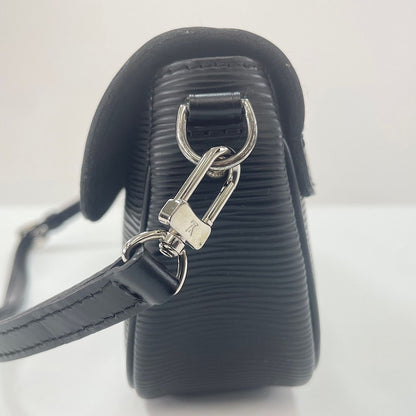 Louis Vuitton Shoulder Bag Pochette Montaigne — view 5