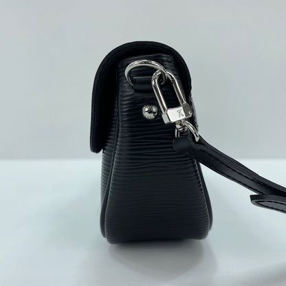 Louis Vuitton Shoulder Bag Pochette Montaigne — view 5