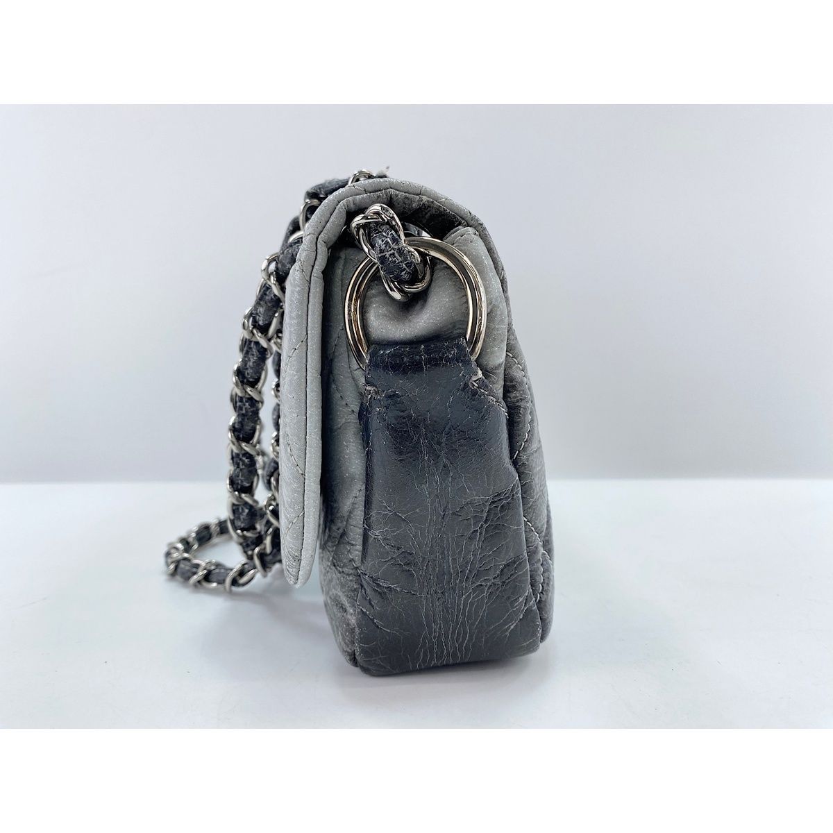 Chanel Shoulder Bag Quilted — view 5