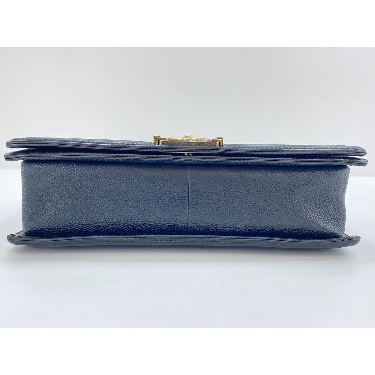 Chanel Shoulder Bag Boy Large — view 7