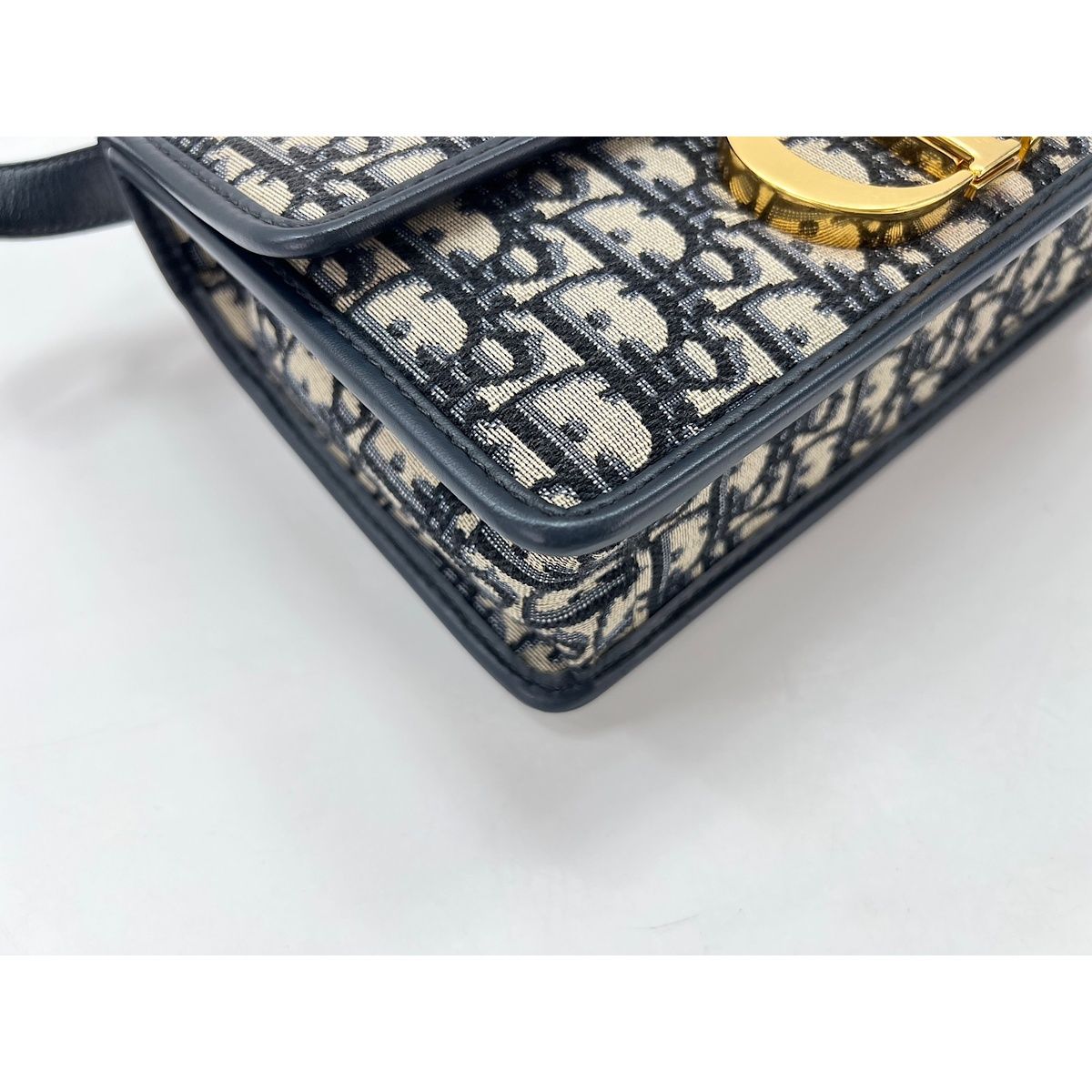 Dior Shoulder Bag 30 Montaigne — view 8