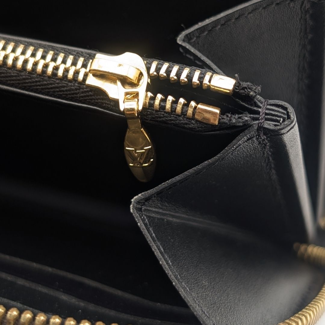 Louis Vuitton Zippy Wallet Damier Transformed Zip Around Rare — view 9