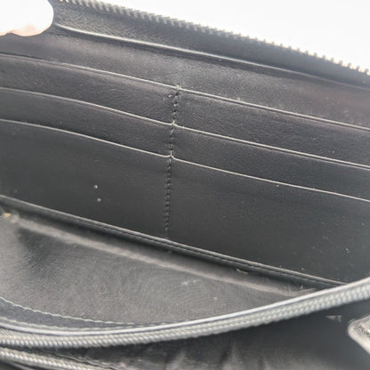 Gucci GG Supreme Arabesque Black Zip Around Wallet — view 8