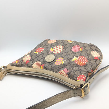 Gucci Repom GG Supreme Apple Heart White Shoulder Bag Cross — view 3