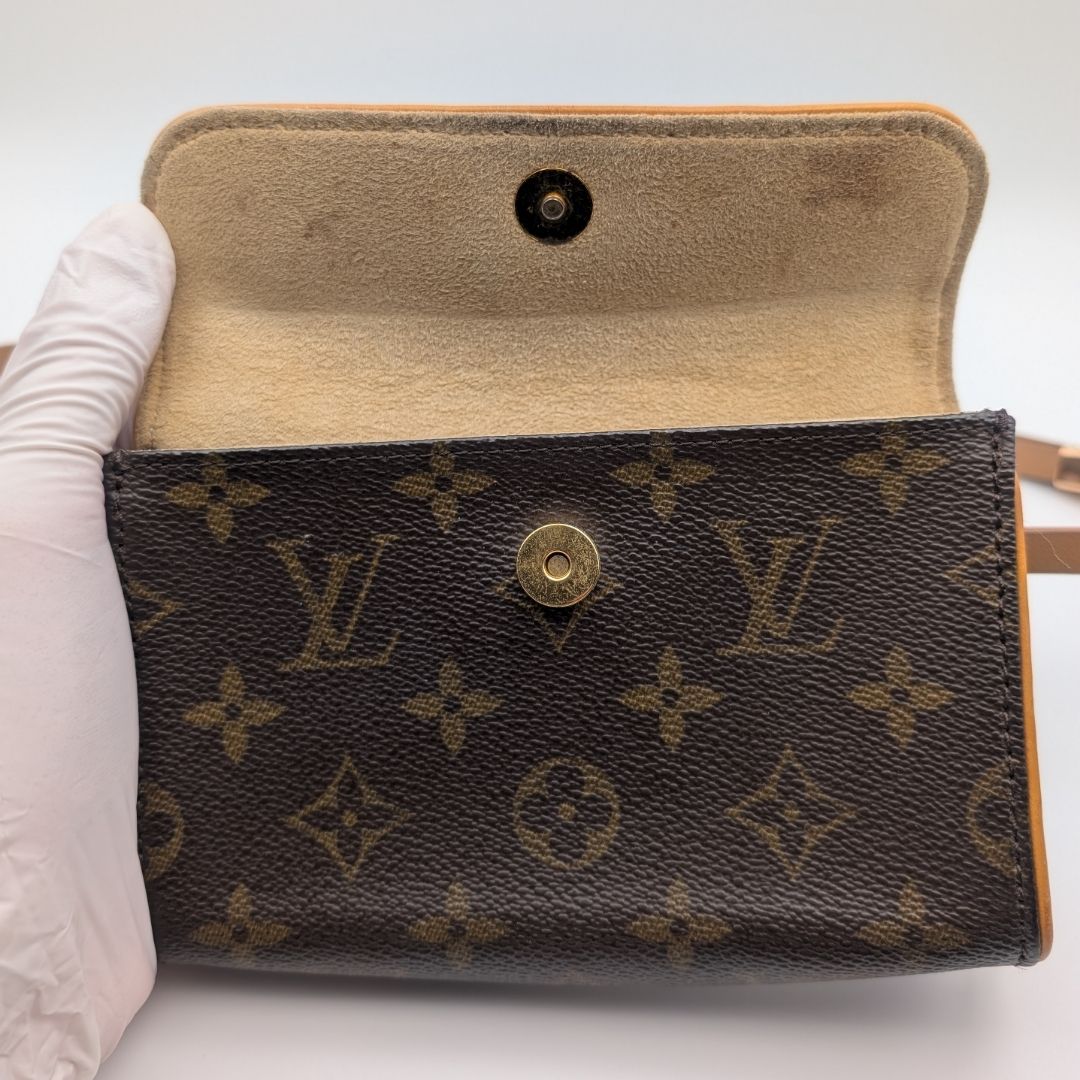 Louis Vuitton Pochette Florentine Monogram Waist Pouch — view 5
