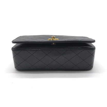 Chanel CC Logo Quilted Turnlock Leather Chain Shoulder Bag Black — view 3