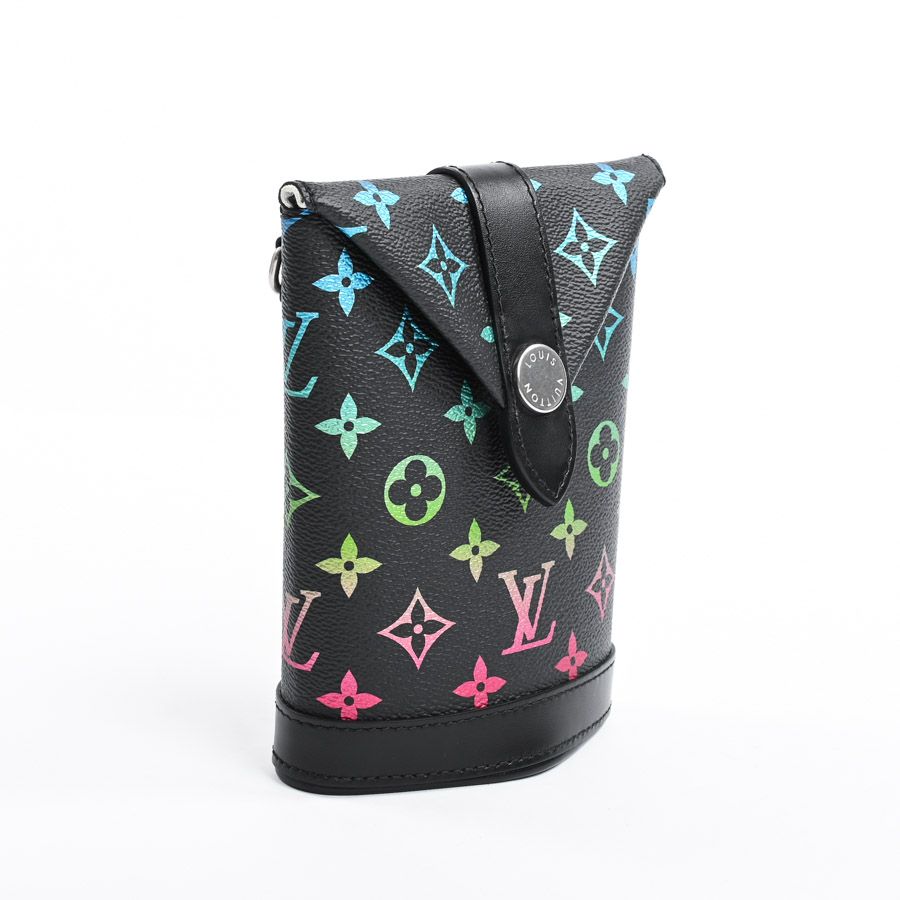 Louis Vuitton Shoulder Bag Envelope Pouch — view 2